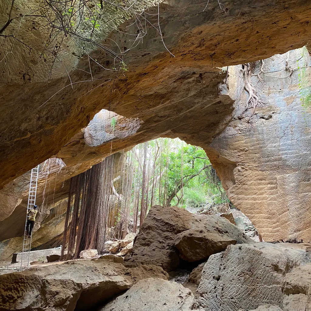 Restoration of Naida Caves